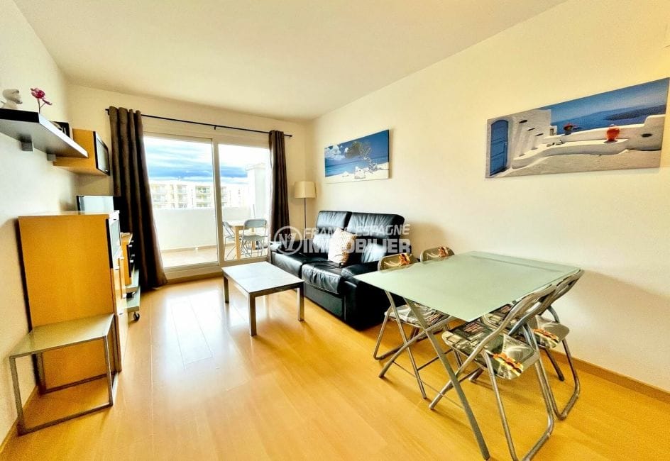 achat appartement rosas, 2 chambres 67 m², salon / séjour avec terrasse vue marina