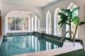amarre empuriabrava: villa 6 chambres 458 m², piscine couverte tons verts marine