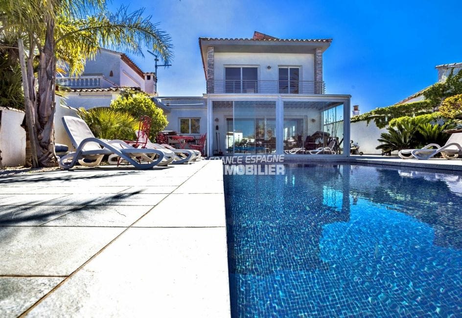 maison a vendre empuria brava, 4 chambres 210 m², moderne avec piscine privée