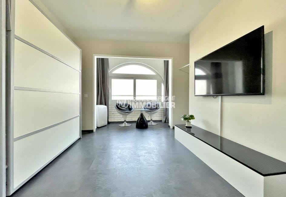 appartement a vendre empuriabrava, 1 pièce 24 m², pièce à vivre lumineuse
