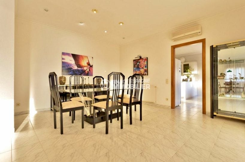 vente immobilier rosas espagne: villa 6 chambres 508 m², coin salle à manger