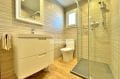 empuriabrava maison a vendre, 2 chambres 77 m², salle d'eau, wc avec cabine douche