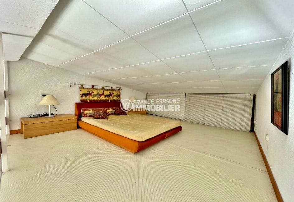 empuriabrava appartement à vendre, 3 chambres 60 m², deuxième chambre en mezzanine