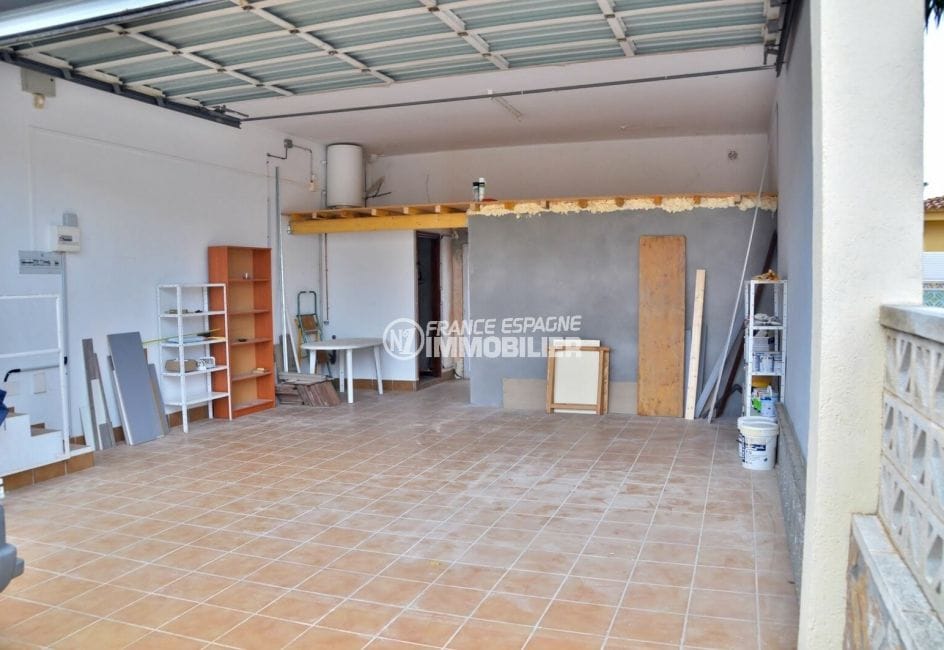 maison a vendre espagne catalogne, 3 chambres 184 m², garage d’environ 47 m²