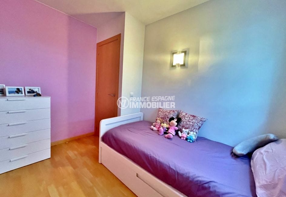 appartement rosas à vendre, 2 chambres 62 m², deuxième chambre, parquet au sol