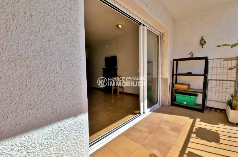 appartement a vendre empuriabrava, 2 pièces 44 m², terrasse couverte