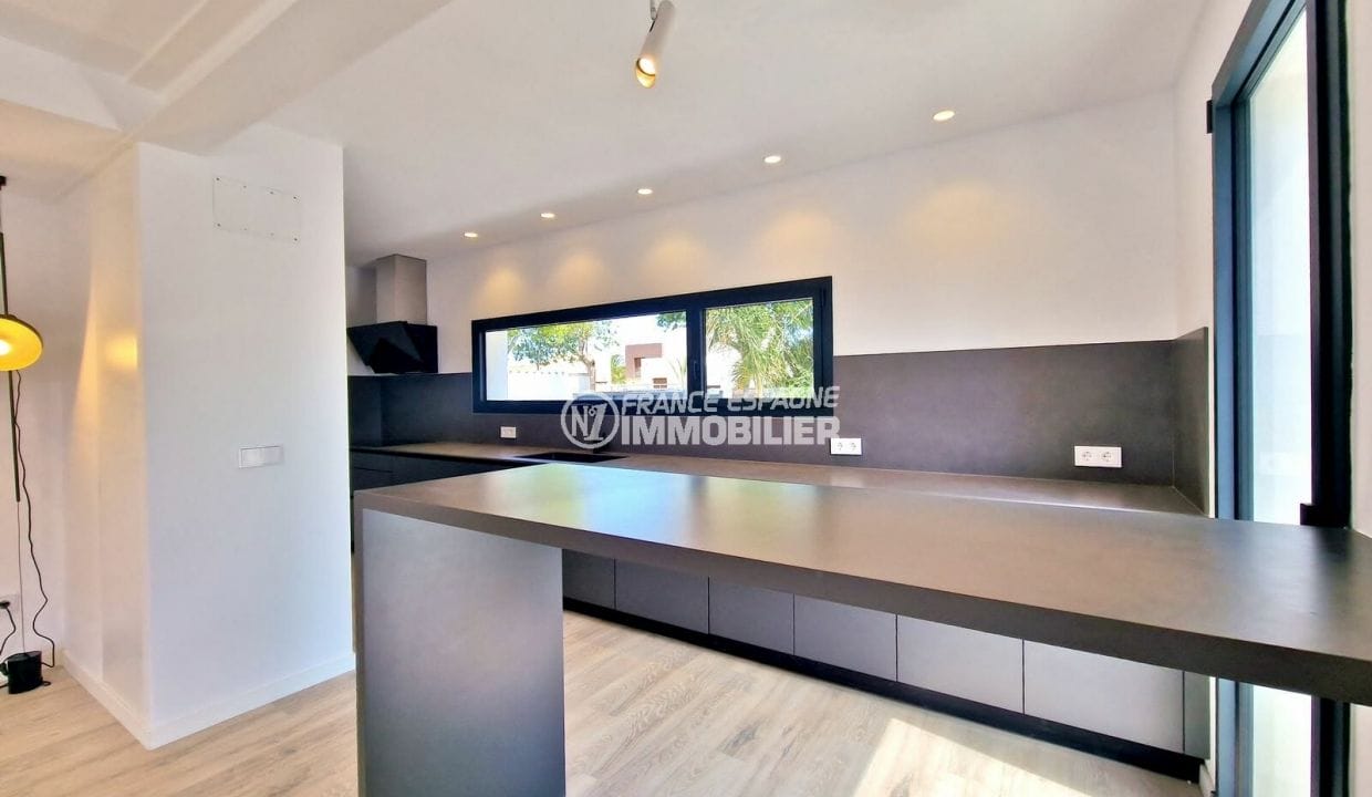 maison a vendre empuriabrava avec amarre, 4 pièces 170 m² avec amarre, cuisine américaine