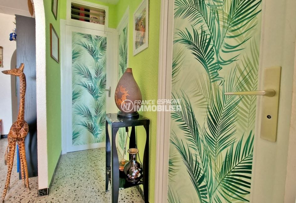 appartement empuriabrava vente, 3 pièces 73 m², couloir couleur vert