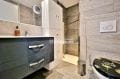 immocenter roses: appartement 3 pièces 50 m², salle d'eau avec douche italienne