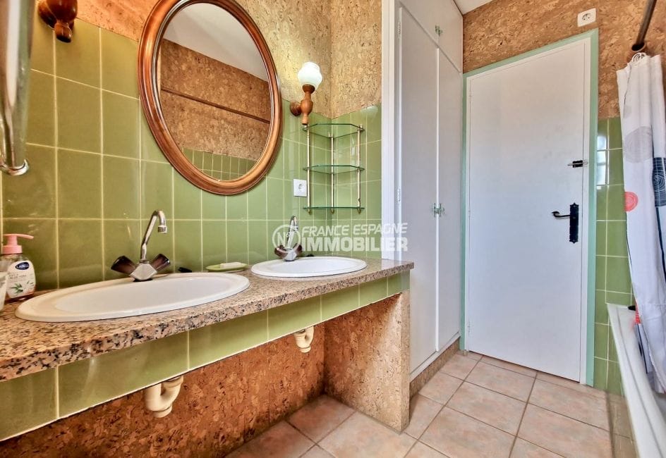 villa a vendre empuriabrava, 3 pièces 90 m², salle de bain, double vasque