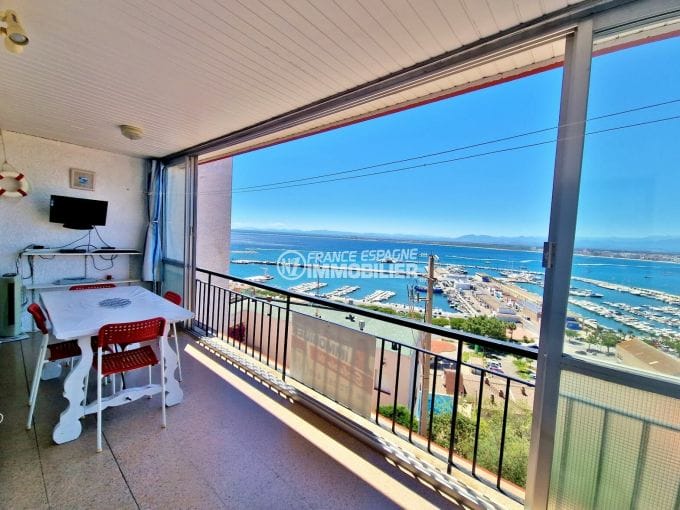apartment for sale rosas, 3 rooms 61 m², beach 500 m, terrace view