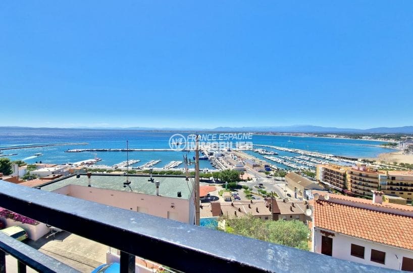 vente appartement rosas, 3 pièces 61 m², vue mer/port depuis terrasse