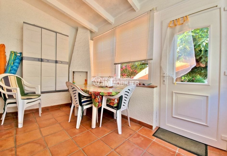 maison à vendre empuriabrava, 3 pièces 77 m², terrasse véranda avec barbecue