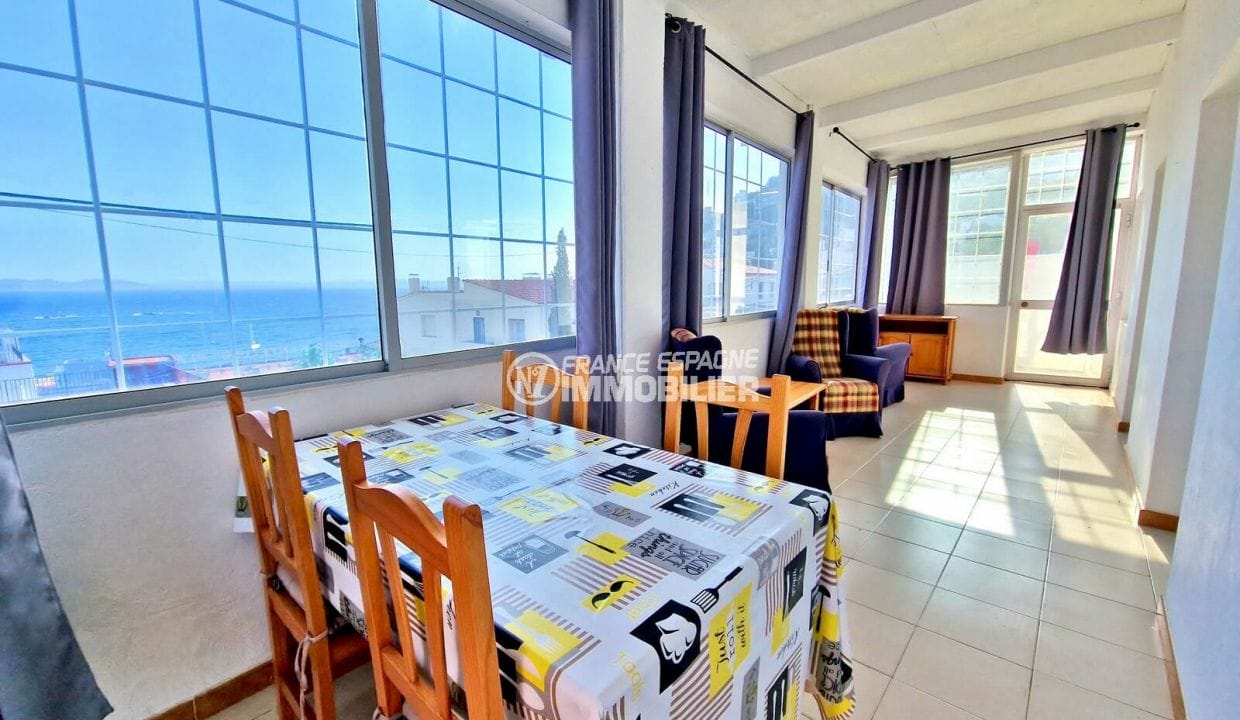 apartments for sale in rosas, 3 rooms 37 m² popular area, dining room sea view