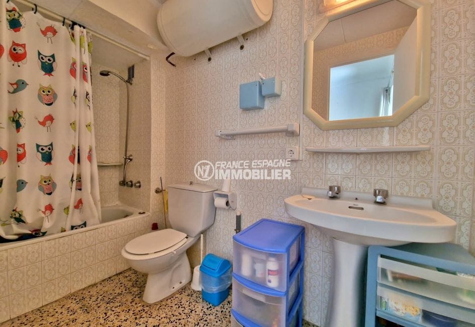 appartement empuriabrava vente, 1 pièce 22 m², salle de bain, wc et baignoire