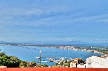 appartement a vendre rosas, 4 pièces vue mer 105 m², duplex avec jardin, parking et cave