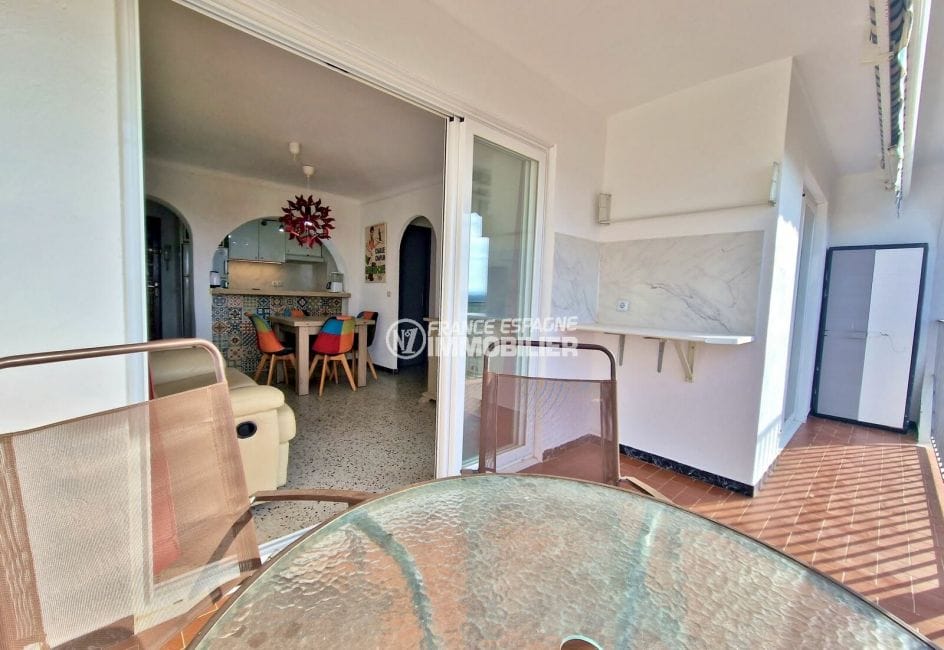 appartement a vendre empuriabrava, 3 pièces 45 m², terrasse donnante sur salon
