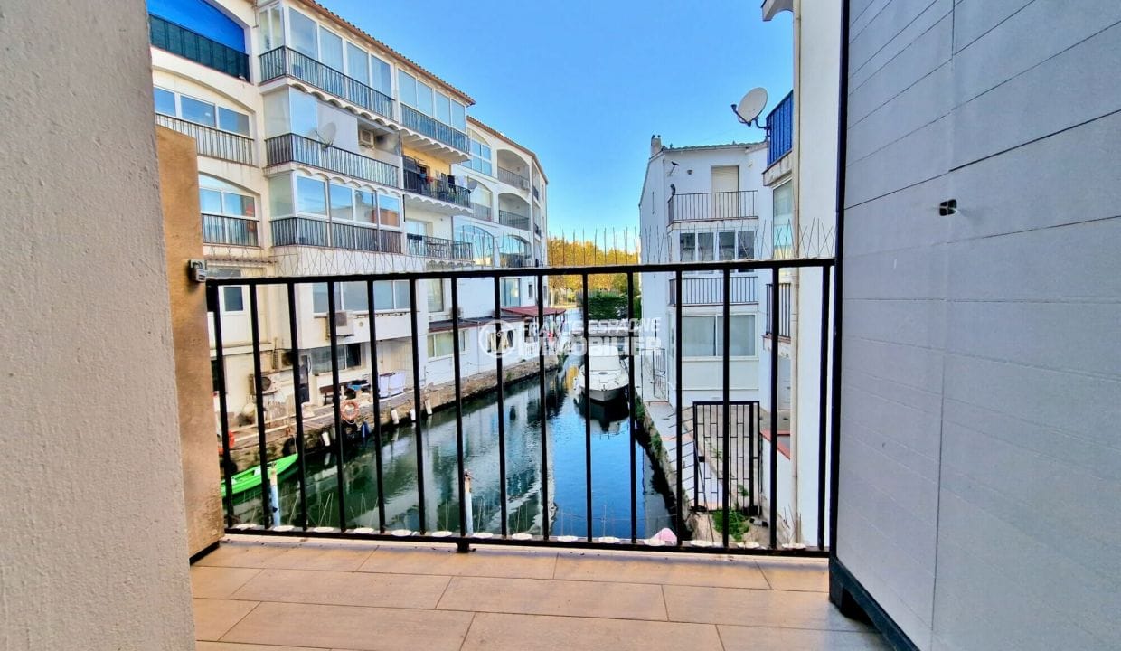 vente appartement empuriabrava, 1 pièce vue canal 46 m², terrasse vue canal