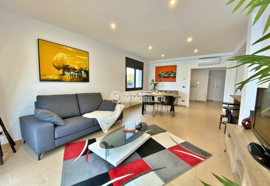 immocenter: villa villa 4 chambres 190 m², pièces à vivre, carrelage au sol