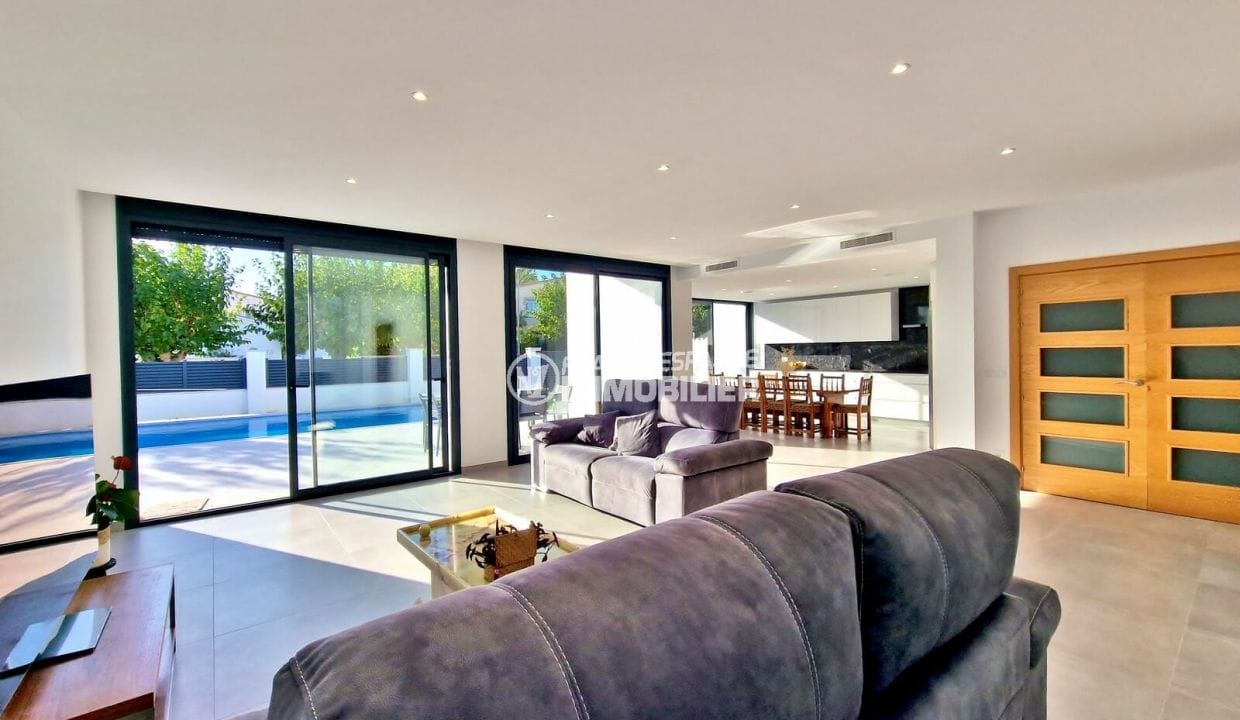 vente empuriabrava: villa 6 pièces moderne 307 m², grande pièce à vivre