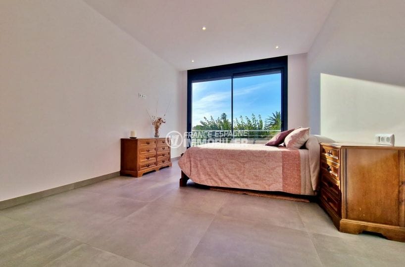 villa empuriabrava a vendre, 6 pièces moderne 307 m², deuxième chambre