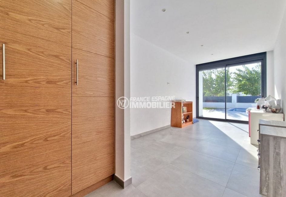 immobilier empuriabrava particulier: villa 6 pièces moderne 307 m², quatrième chambre