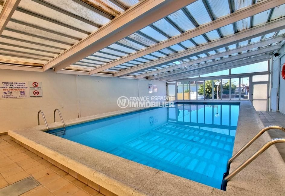 immocenter roses: appartement 2 pièces vue marina 42 m², piscine communautaire