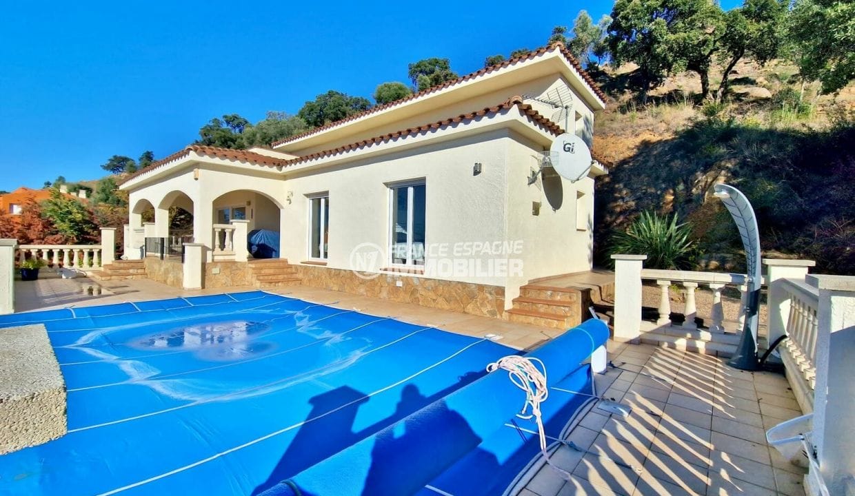 maison a vendre espagne, 6 pièces vue à 180° 265 m², terrasse avec piscine
