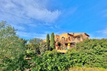 maison a vendre rosas, 5 pièces grand terrain 306 m², villa avec charme et grands volumes