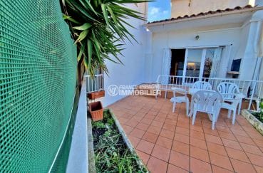 house for sale rosas, 4 rooms open view 66 m², beach 800m, close to all amenities