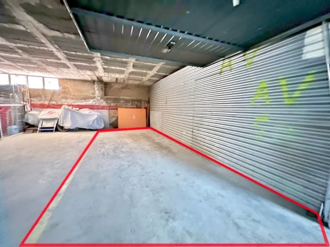 immobilier empuria brava: parking-garaje subterráneo 18 m² playa 100 m², garaje sótano