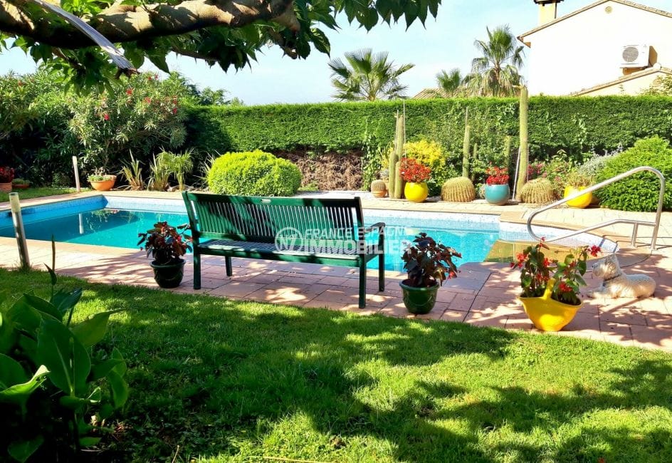 maison a vendre espagne, 5 pièces grand terrain 306 m², piscine et jardin