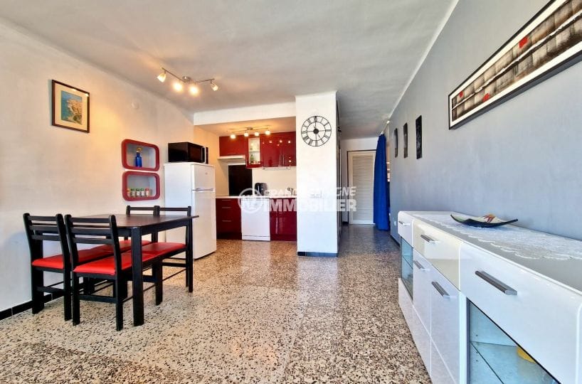 appartement a vendre roses, 3 pièces terrasse vue marina 68 m², salle à manger