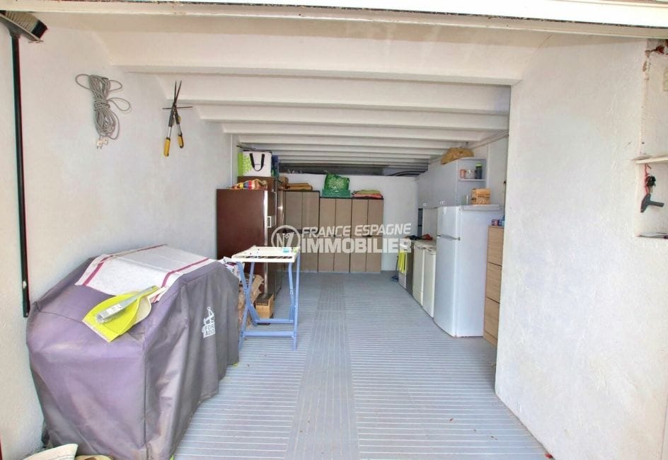 immocenter: villa 6 rooms swimming pool and garage 176 m², private garage