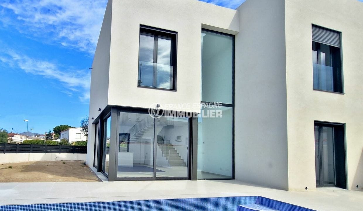 maison empuriabrava, 5 pièces nouvelle construction 166 m2, terrasse avec piscine