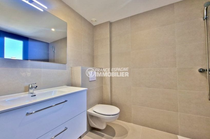 immocenter empuriabrava: nuevo chalet moderno de 5 habitaciones 163 m2, 3er baño