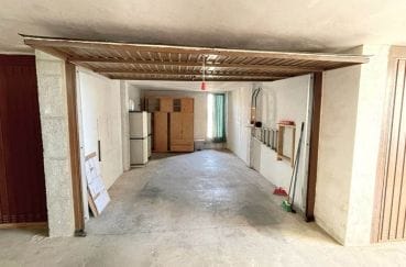 immobilier empuria brava: parking-garage garage sous-sol 27 m², proche toutes commodités