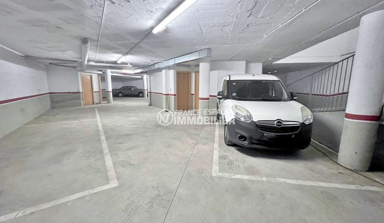appartement a vendre rosas, parking centre-ville 11 m², parking souterrain