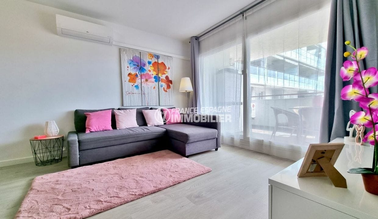 appartements a vendre a rosas, 3 pièces et parking 65 m², salon accès terrasse