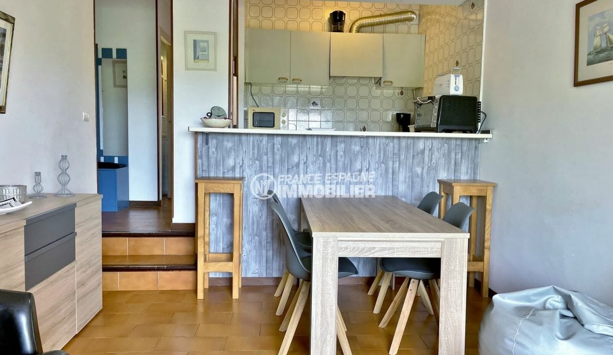 appartement a vendre empuriabrava, 3 pièces résidence atypique 52 m², salle à manger