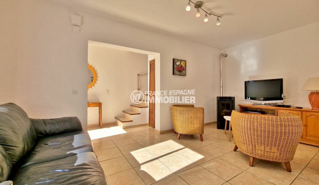 buy house rosas, 3 rooms common pool 116 m², living room