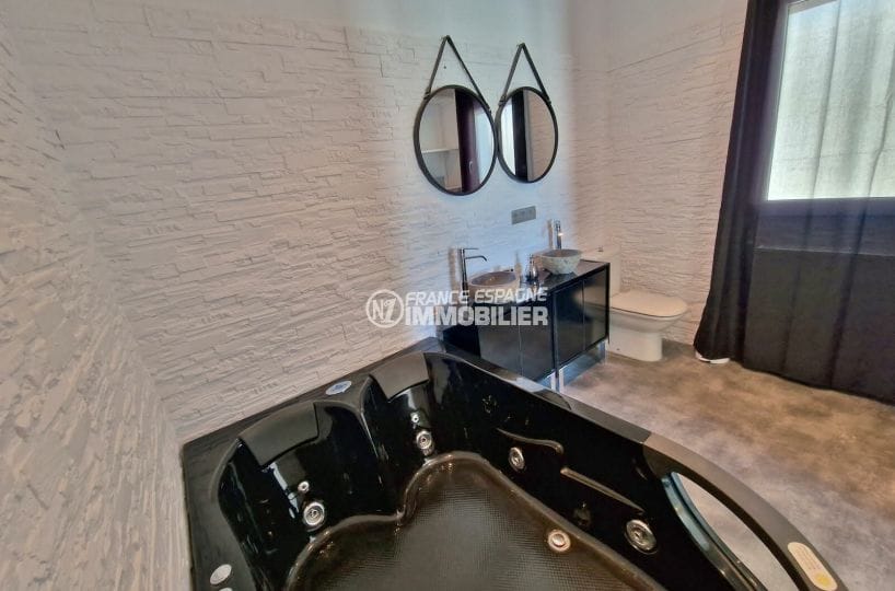 villa empuriabrava a vendre, 5 pièces grand canal 174 m², 1ère salle de bain