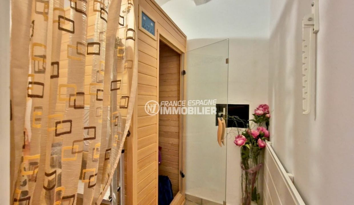 achat villa roses, 5 pièces vue sur mer sud 240 m², sauna privée