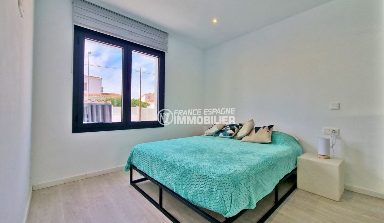 house for sale spain catalogna, 5 rooms grand canal 174 m², third suite