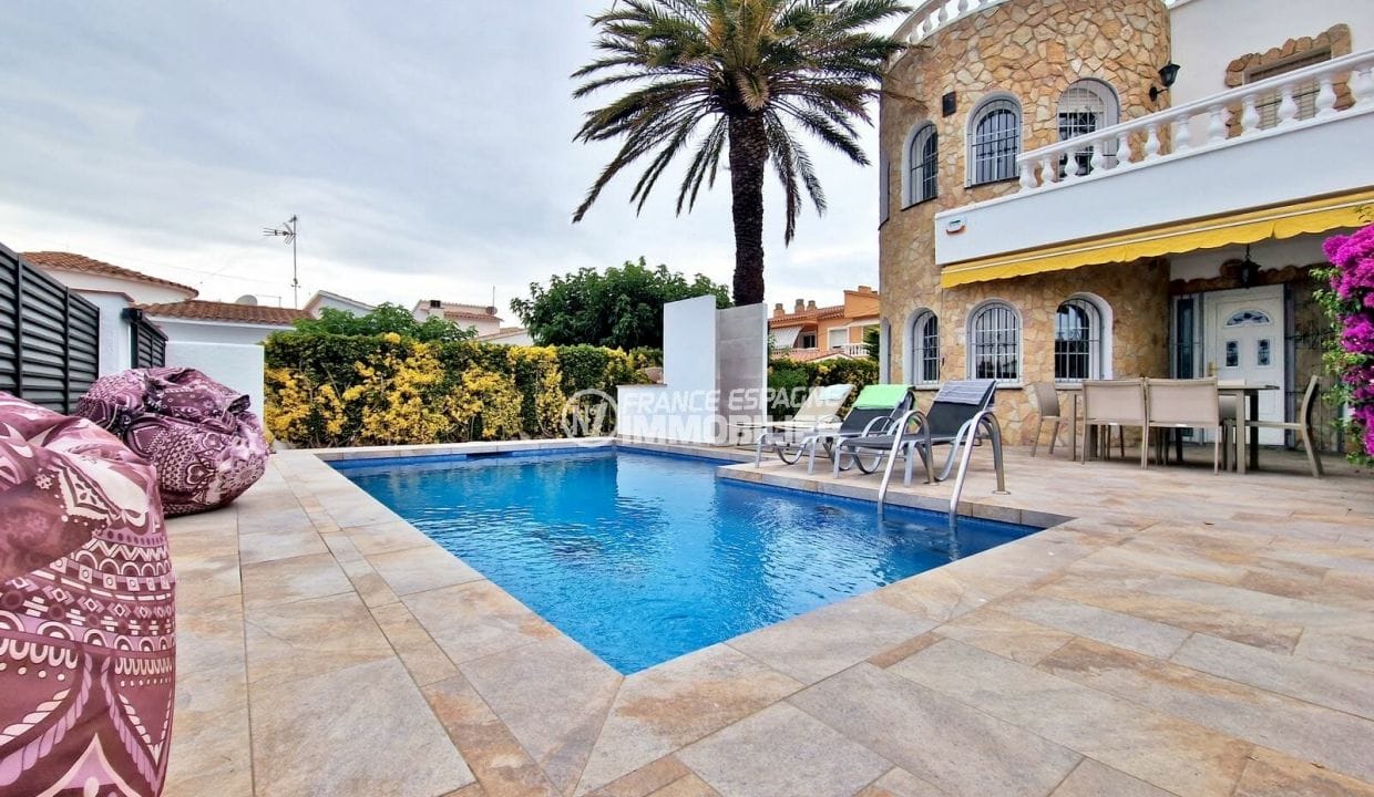 maison a vendre empuriabrava, 5 pièces avec piscine 137 m², piscine privée