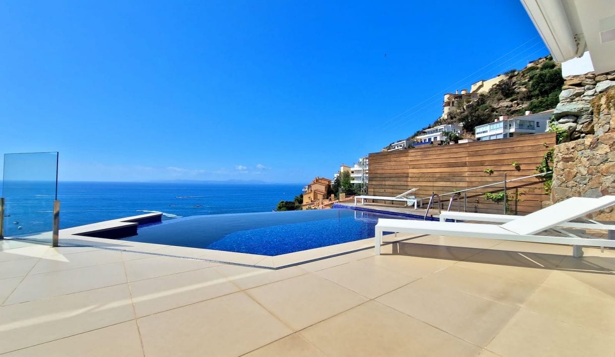 maison a vendre espagne, 5 pièces 250 m² vue mer imprenable, ample terrasse