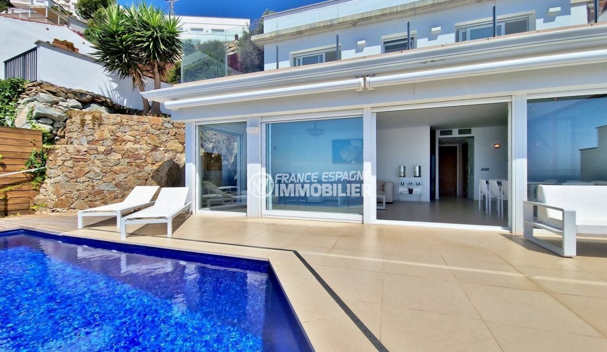 vente maison rosas espagne, 5 pièces 250 m² vue mer imprenable, villa moderne