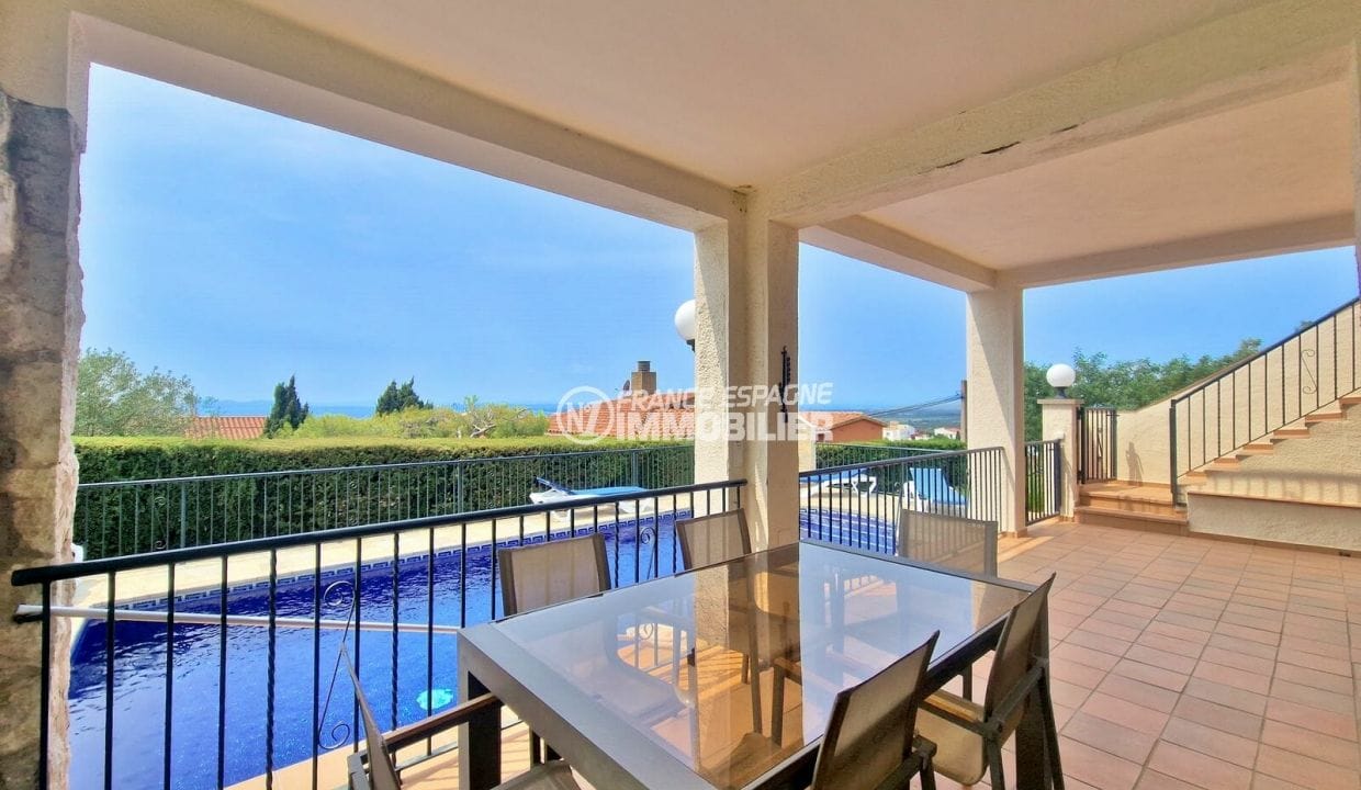vente immobiliere rosas espagne: villa 5 pièces vue sur la baie 208 m², terrasse couverte