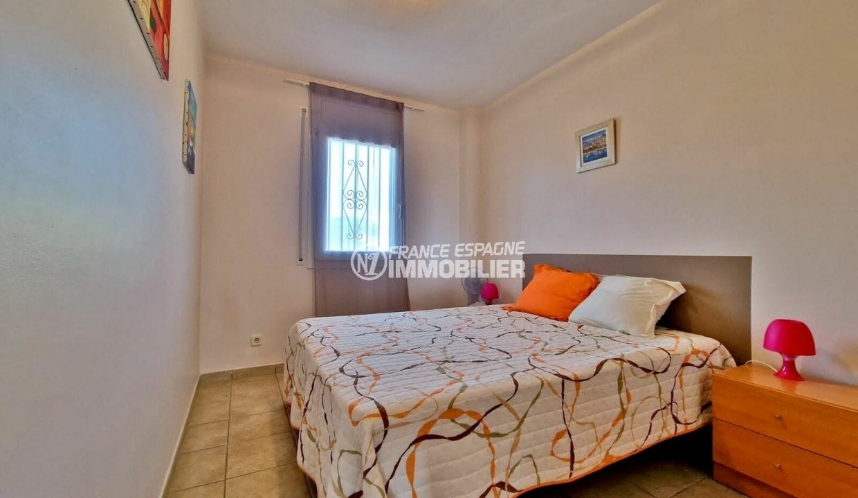 apartment rosas for sale, 4 rooms canal view 62 m², 2nd bedroom