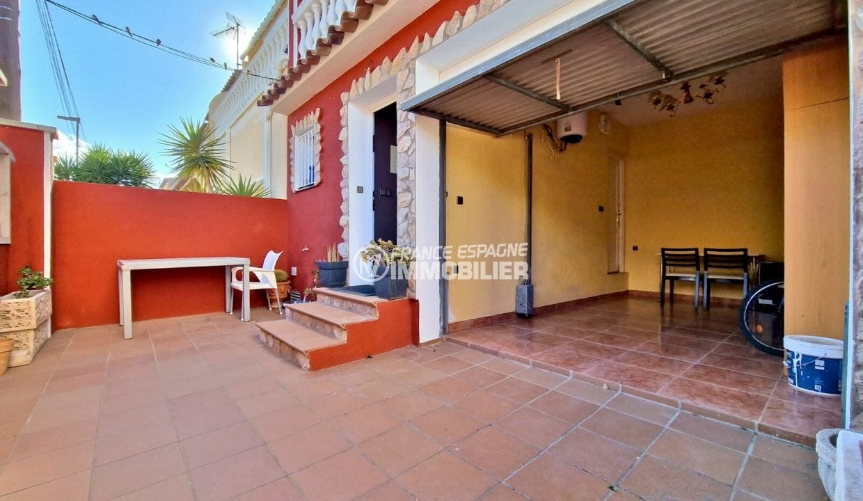 house for sale empuriabrava, 4 rooms 192 m² renovated, entrance and garage
